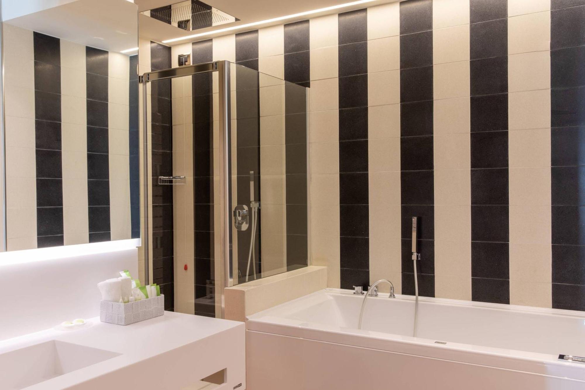 Courtyard By Marriott Venice Airport Тессера Экстерьер фото