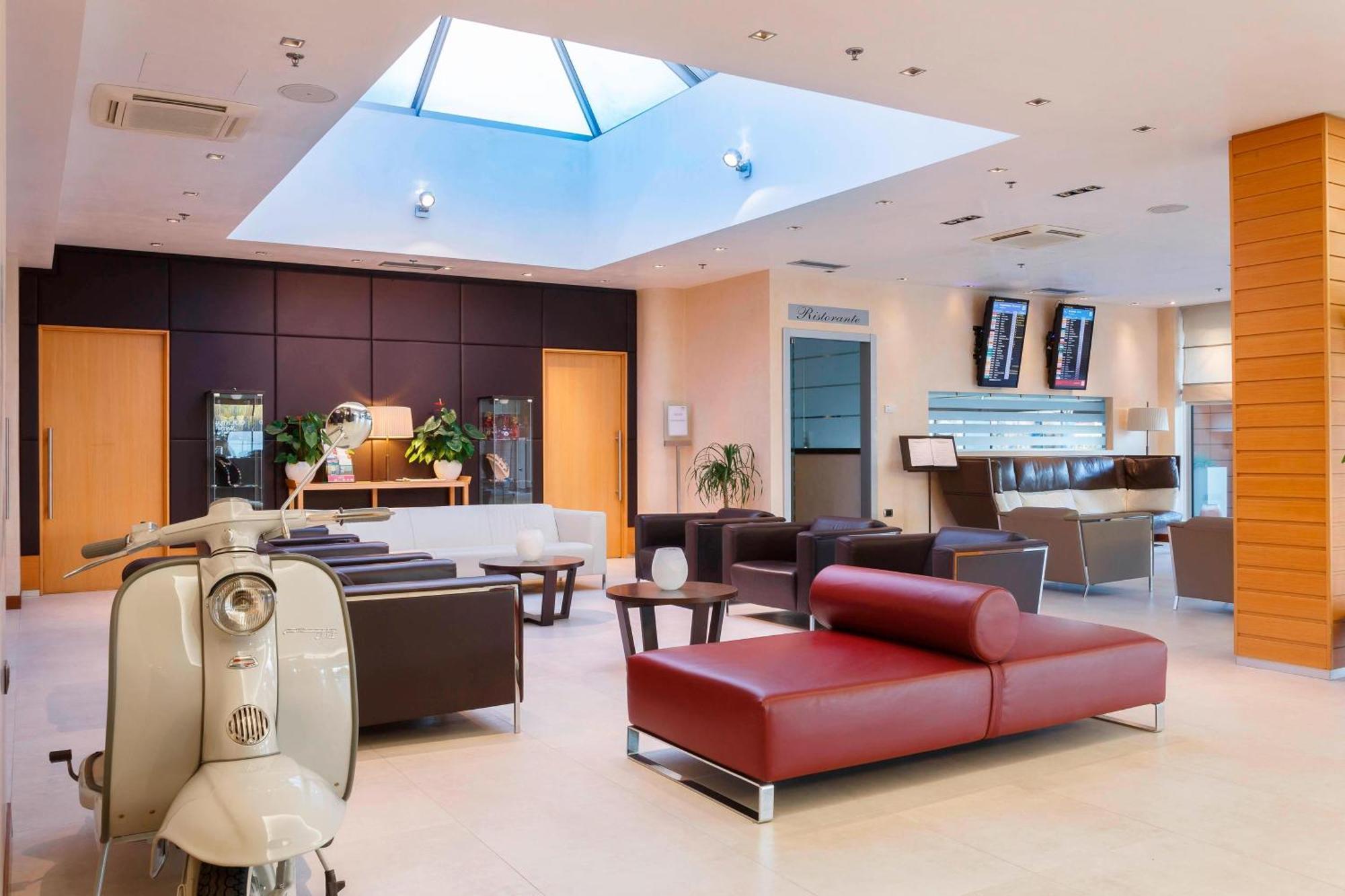 Courtyard By Marriott Venice Airport Тессера Экстерьер фото
